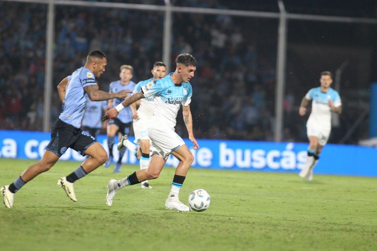 Belgrano recibe a Racing en Alberdi. 