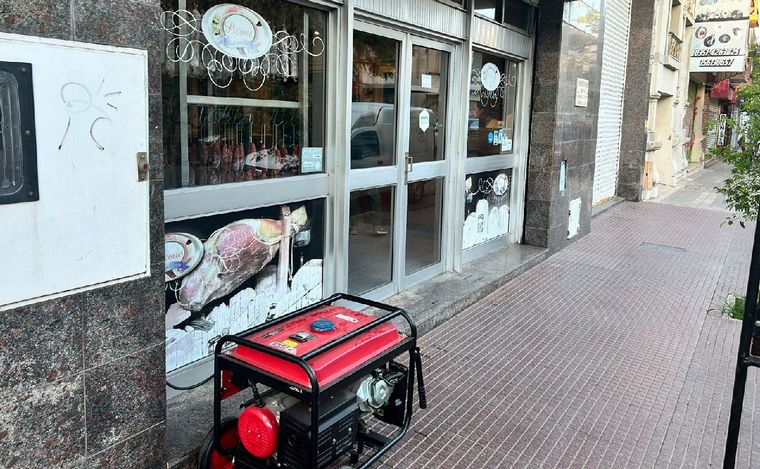 El frigorífico está sin luz desde el martes. (Foto: Lucía González/Cadena 3)