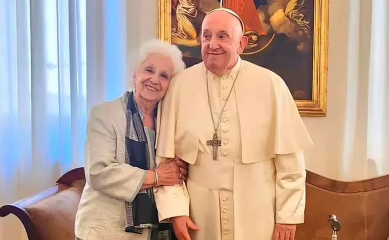 Estela de Carlotto se reunió con el Papa Francisco en el Vaticano.