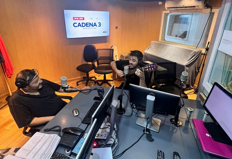 Efraín Colombo en Cadena 3.