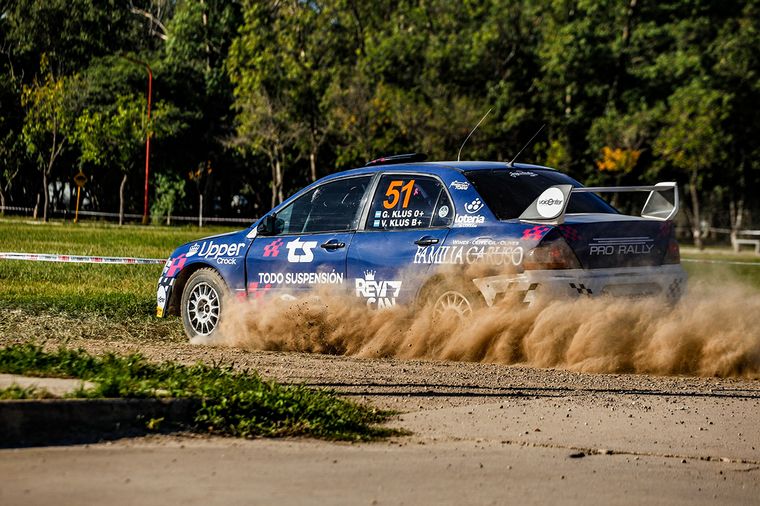 Gerardo Klus domina en la RC2N con su Mitsubishi.