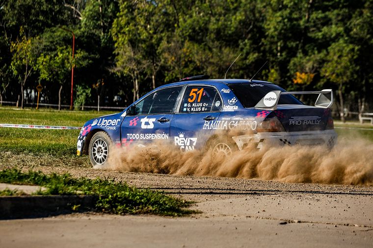 FOTO: Gerardo Klus domina en la RC2N con su Mitsubishi.