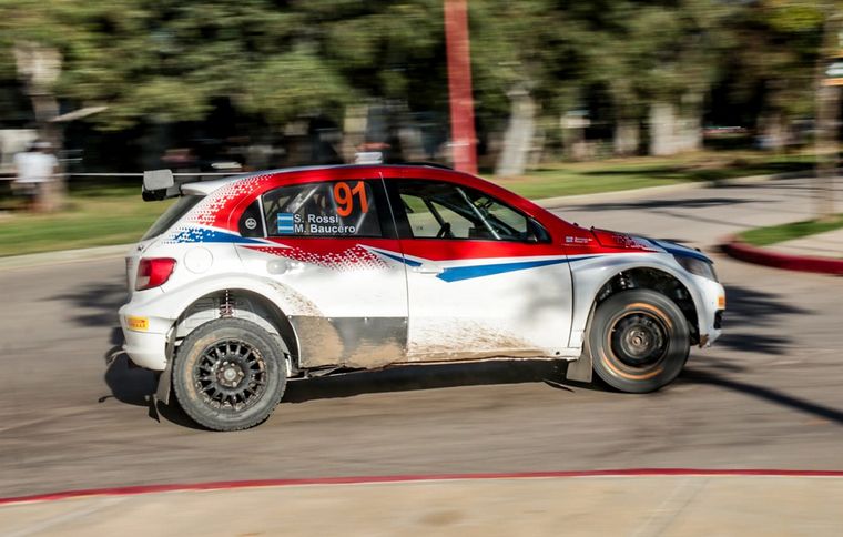 Santino Rossi (16 años) gana en la Junior