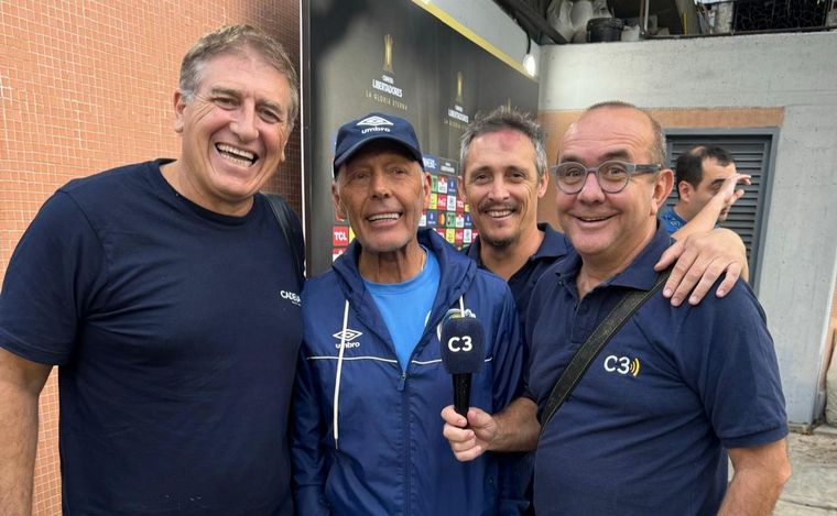 Miguel Ángel Russo habló con Estadio 3 para Cadena 3 Rosario en Caracas.