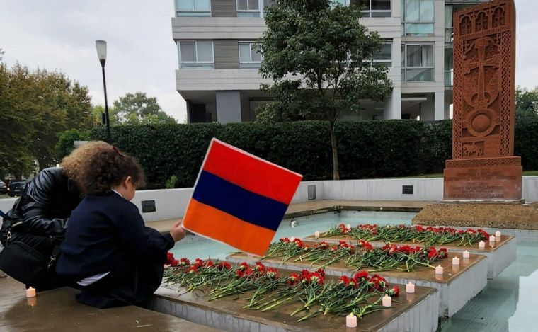 FOTO: Se conmemora el 109° aniversario del Genocidio Armenio (Foto: Zonanortevision).