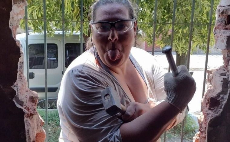 Mamá Construye: una mujer que cambió depresión por construcción (Fotos: Gentileza)