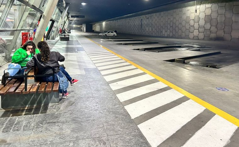 Se cumple el quinto día de paro en el transporte interurbano de Córdoba. 