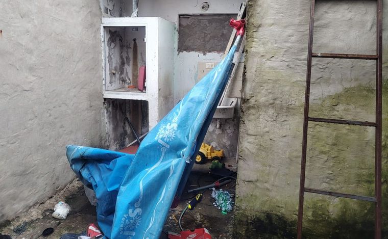 Las autoridades derrumbaron un búnker en Anchorena al 1500.