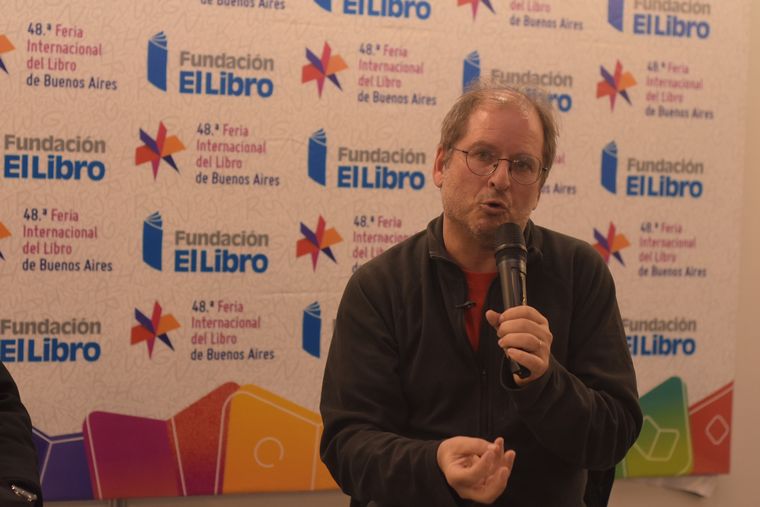Así fue la vibrante Noche de la Feria del Libro de Buenos Aires 2024