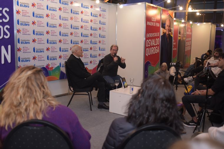 Así fue la vibrante Noche de la Feria del Libro de Buenos Aires 2024