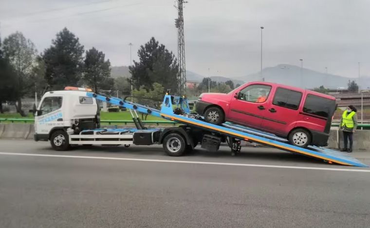 El servicio de las grúas ya no será cubierto por las aseguradoras.