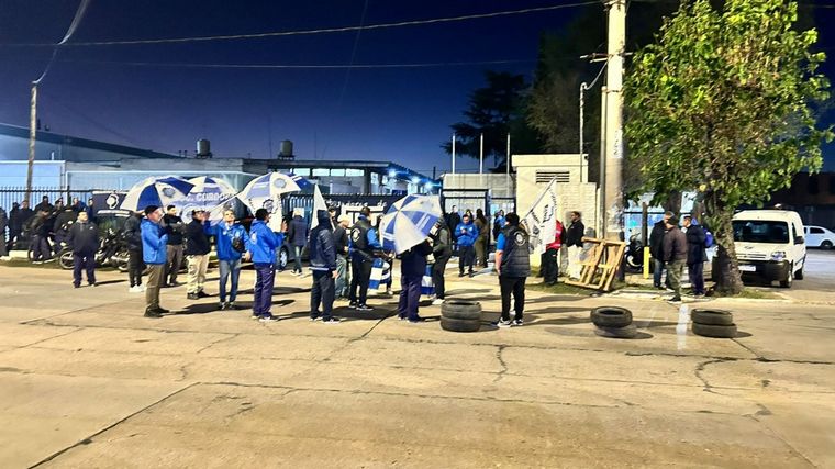 Continúa la protesta en Weg