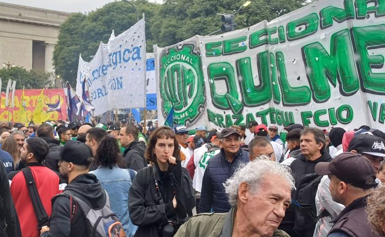 Marcha de la CGT en Buenos Aires el 1 de mayo. (Orlando Morales/Cadena 3)