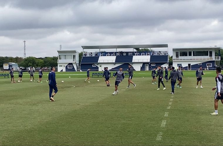 Talleres: algunas ausencias y un tirón de orejas de Ribonetto a sus dirigidos