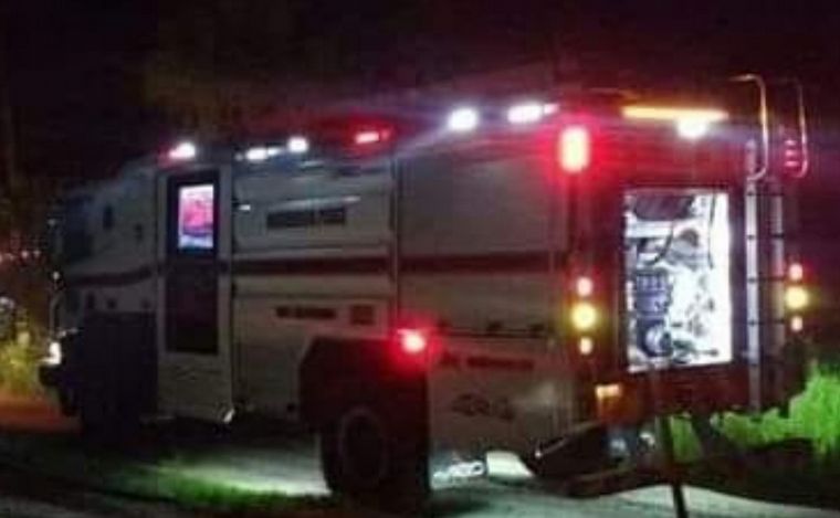 Atención para los heridos en el accidente (imagen: gentileza de Pérez Online).