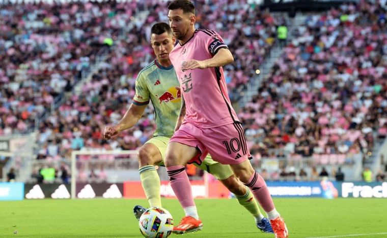 Messi ante el New York RB.