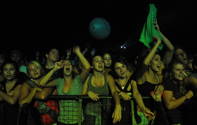 La Vela Puerca dio un show potente y eléctrico