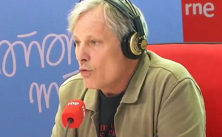 Mortensen criticó a Javier Milei desde España.