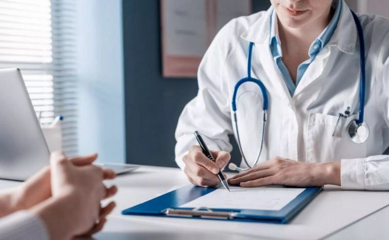 Los usuarios de obras sociales tendrán que pagar las consultas médicas en Salta.