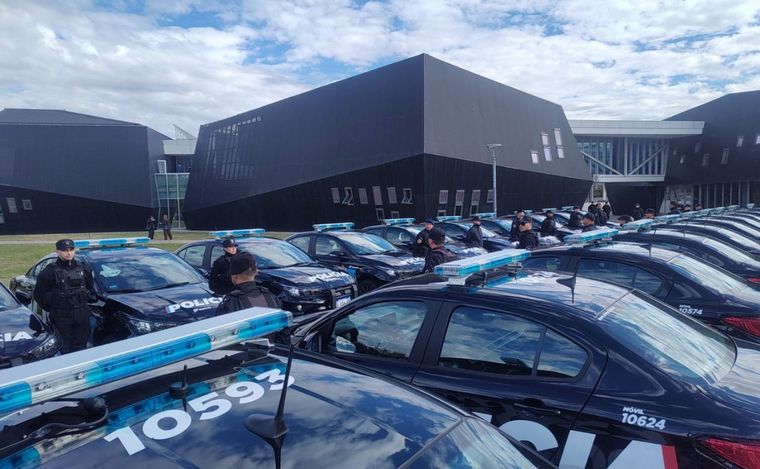 Se realizó la presentación de 33 vehículos en la Estación Policial Sudoeste.