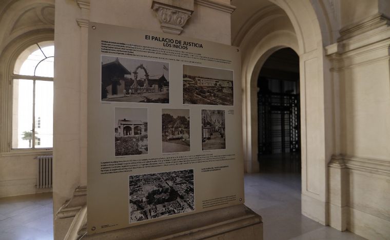 Salón de los Pasos Perdidos de Tribunales. (Foto: Daniel Cáceres/Cadena 3)