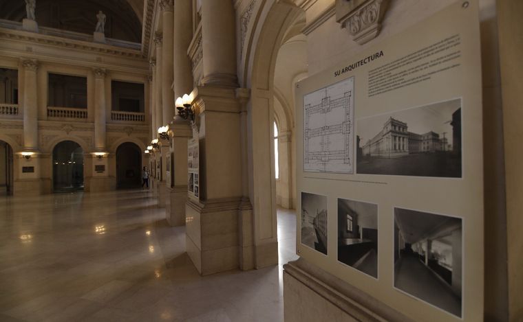 Salón de los Pasos Perdidos de Tribunales. (Foto: Daniel Cáceres/Cadena 3)