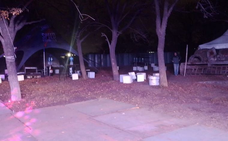 Los eventos tuvieron lugar en Av. Uriburu al 7500 y Av. San Martín al 7200.