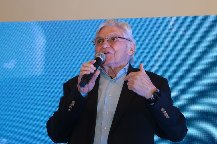 Rony Vargas recordó con emoción los orígenes de Cadena 3 junto a Mario Pereyra.