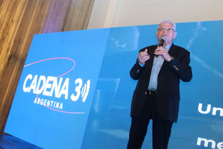 Rony Vargas recordó con emoción los orígenes de Cadena 3 junto a Mario Pereyra.