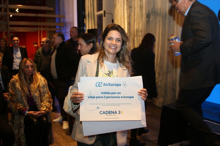 Eliana Peluffo (Patio Olmos y Paseo del Jockey) ganó los dos viajes a Europa.