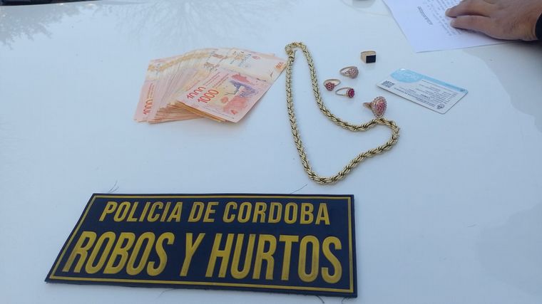 FOTO: Operativos por robos en Córdoba y La Pampa. (Policía)