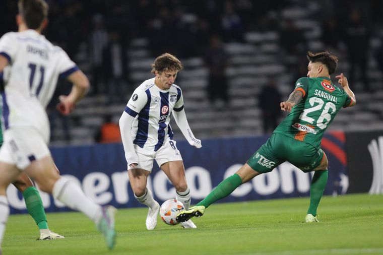 Talleres recibe a Cobresal en el Mario Kempes. (Foto: Daniel Cáceres/Cadena 3)