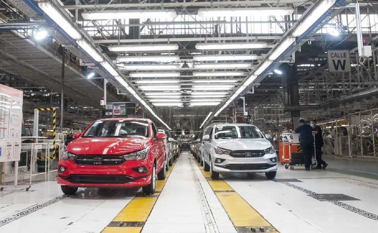 Siguen las suspensiones en la planta de Fiat en Córdoba. (Foto: Stellantis)