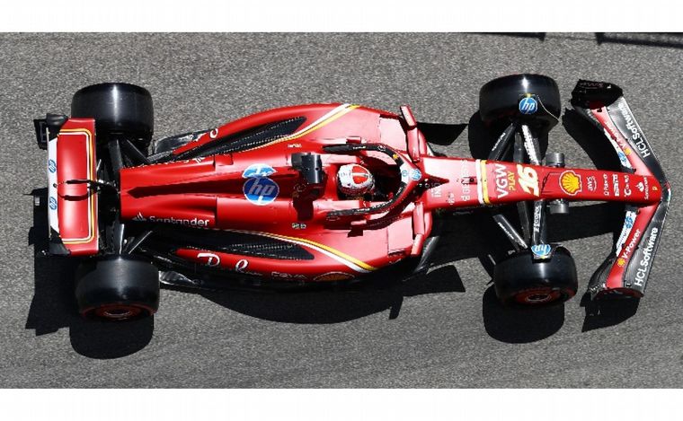 De locales, Leclerc y su Ferrari encabezaron la FP1 en el 'Enzo y Dino Ferrari'