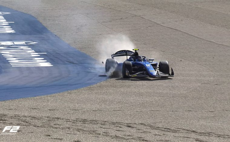 Una excursión afuera en 'Acqua Minerali' casi le arruina la Qualy a Colapinto