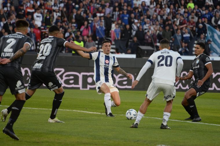 Talleres recibe a Atlético Tucumán en el Kempes. (Foto: Daniel Cáceres/Cadena 3)