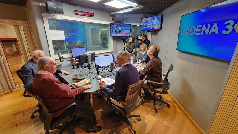 Las cartas entre Belgrano y Güemes, bajo la lupa de sus choznos nietos.