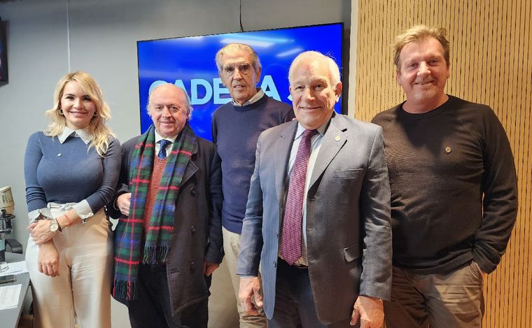 Miguel Martín de Güemes (izquierda) y Manuel Belgrano (derecha).