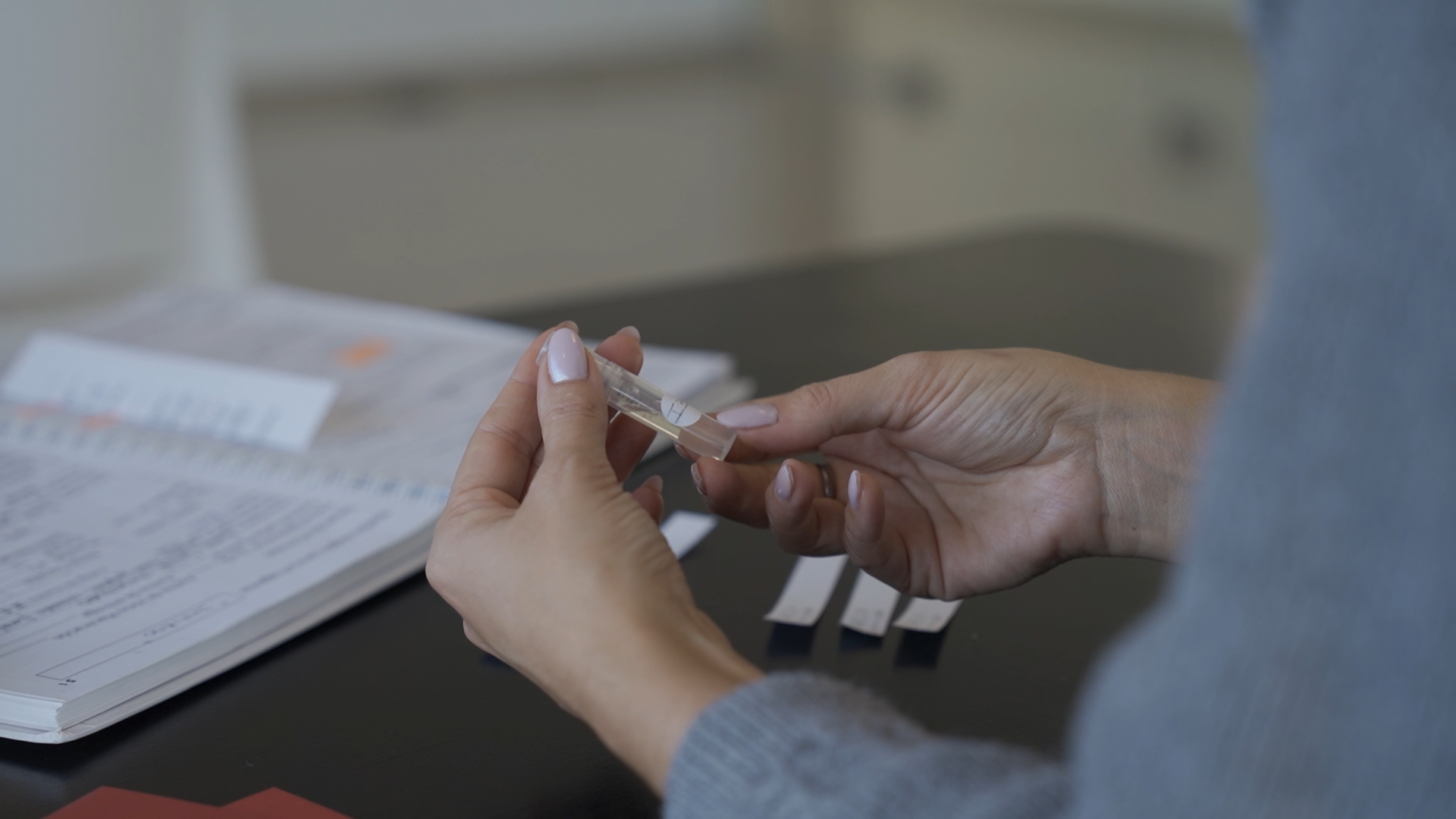 Los Imperdibles: un perfume, una canción.