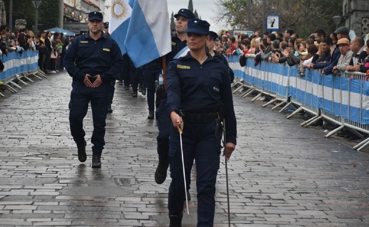 Marilyn Martínez es oficial de la Policía y jugadora de fútbol. (Foto: gentileza)