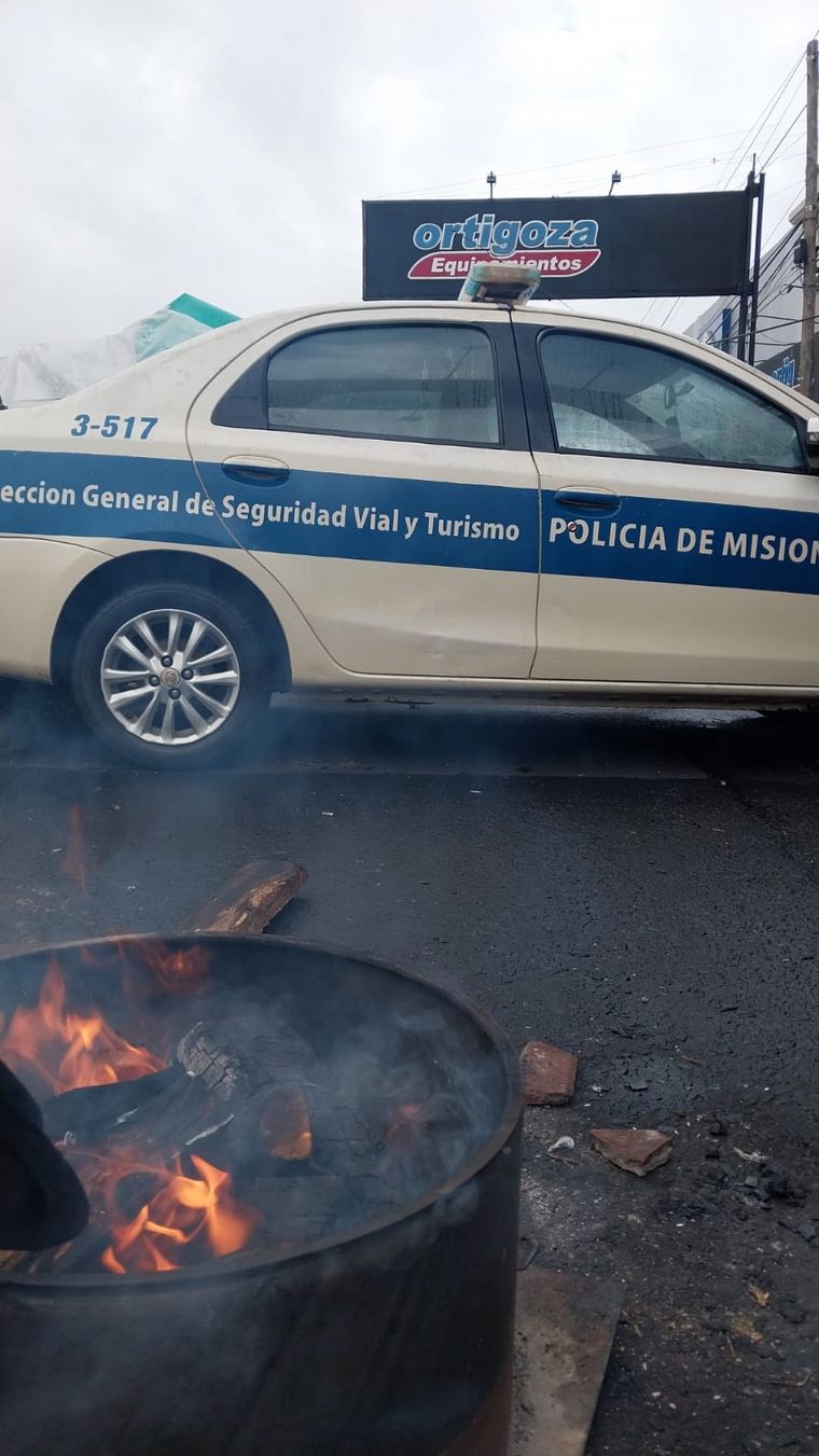 Docentes levantan campamento en Misiones: 