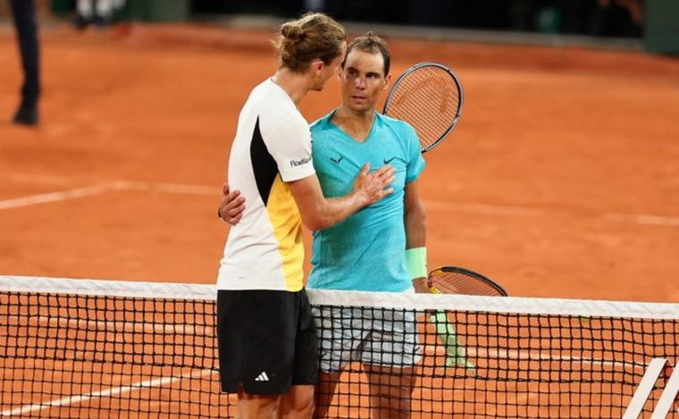 Zverev venció a Nadal en Roland Garros. (Foto:@RolandGarros)