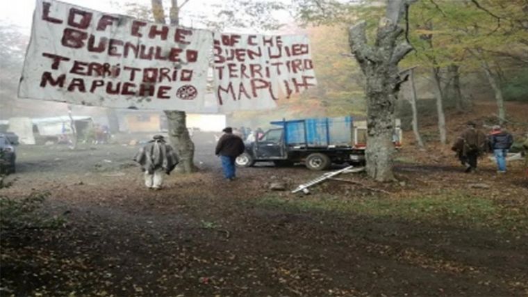 Condenan por usurpación a 5 mapuches en Bariloche y ordenan desalojar un predio.