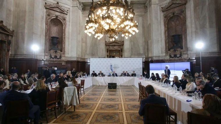 Ley de Bases y paquete fiscal: uno por uno, los cambios  que aceptó el Gobierno