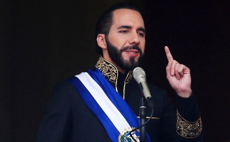 Nayib Bukele asume su segundo mandato como presidente de El Salvador.