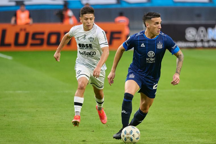 Talleres se impuso con autoridad en su visita a Central Córdoba. (Foto: CAT)