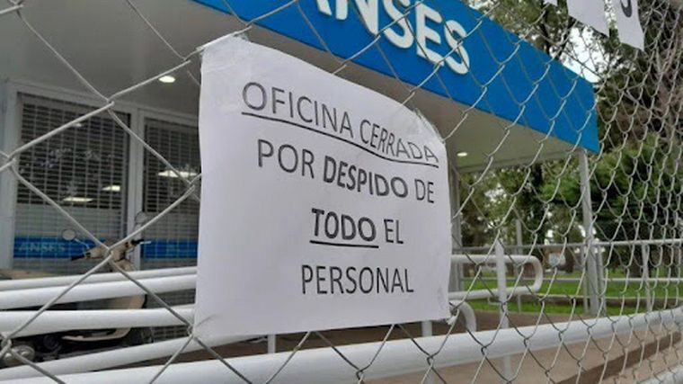 Se agudiza la crisis laboral en San Juan: 113 despidos en organismos nacionales