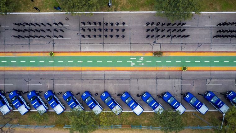 Más de 200 patrulleros se incorporan a la Policía. (Foto: Gobierno de Córdoba)