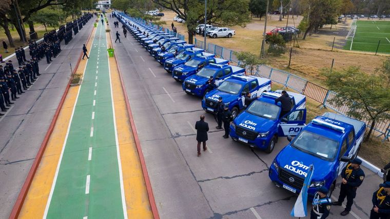 Más de 200 patrulleros se incorporan a la Policía. (Foto: Gobierno de Córdoba)