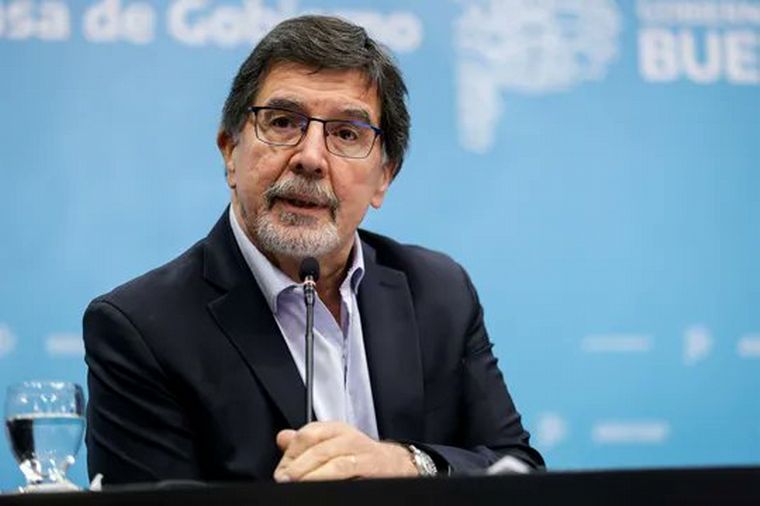 El ministro de Educación bonaerense defendió la abolición de la repitencia
